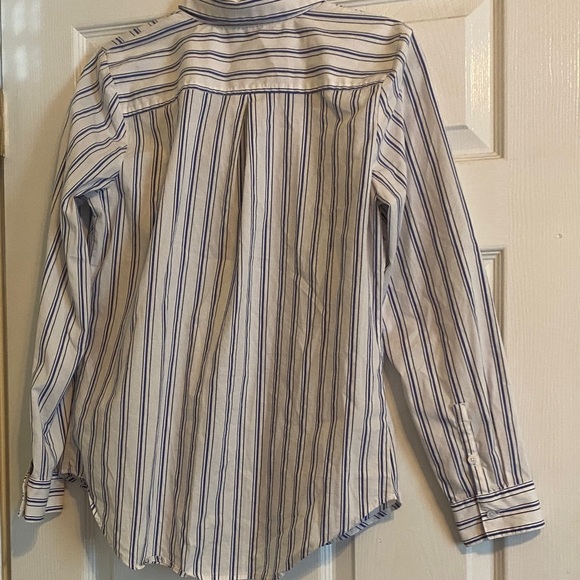 Minimalist boho business casual button up Nine West Blue and White Striped Shirt - Picture 4 of 6